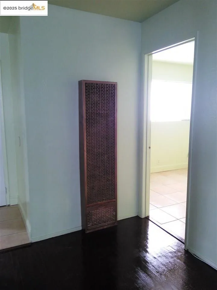 1109 Seminary Avenue, Oakland, California 94621 home-pic-5